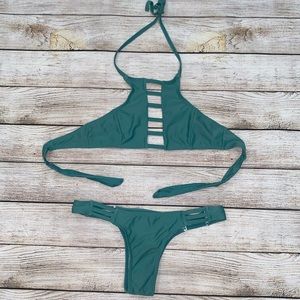 Green bikini set